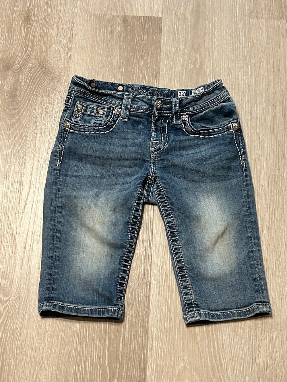 Miss Me Girls Y2K Embellished Faded Distressed Denim Bremuda Jeans Sz 12
